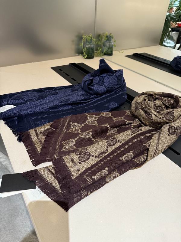 Gucci scarf 45X195cm E55 (10)