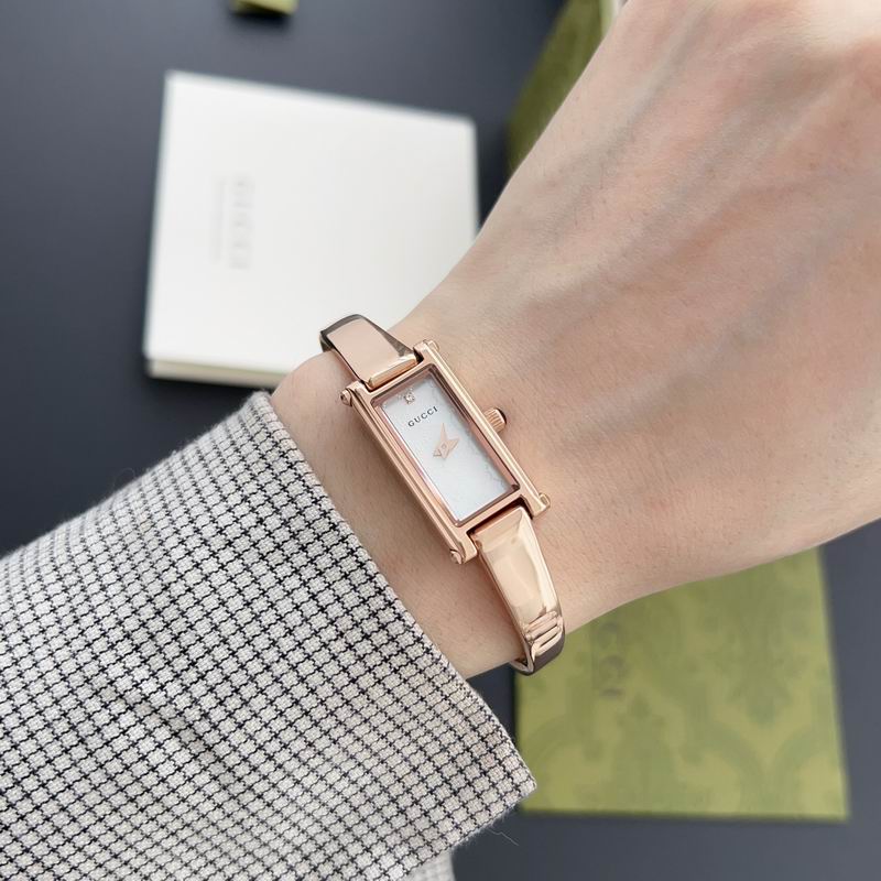 Gucci watch 77 (11)