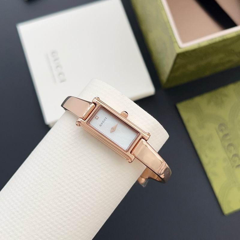 Gucci watch 77 (13)