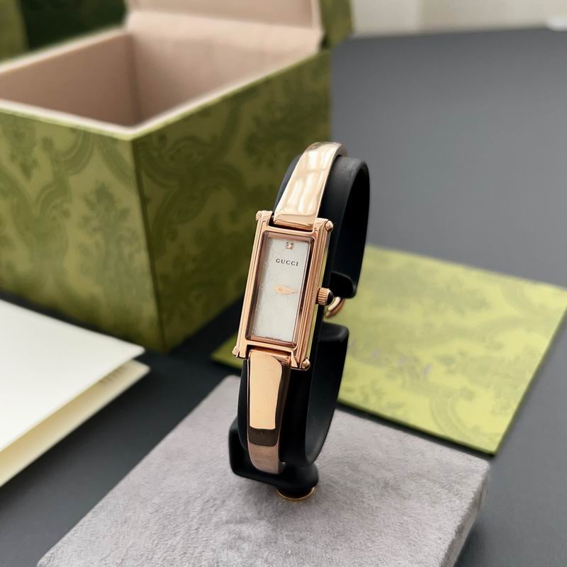 Gucci watch 77 (17)