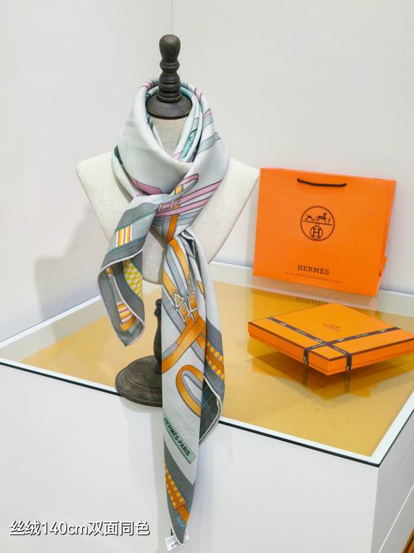 Hermes Scarf 140X140cm 70%羊绒30%真丝 E07 (12)