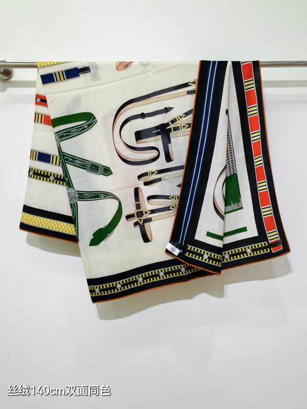 Hermes Scarf 140X140cm 70%羊绒30%真丝 E07 (3)