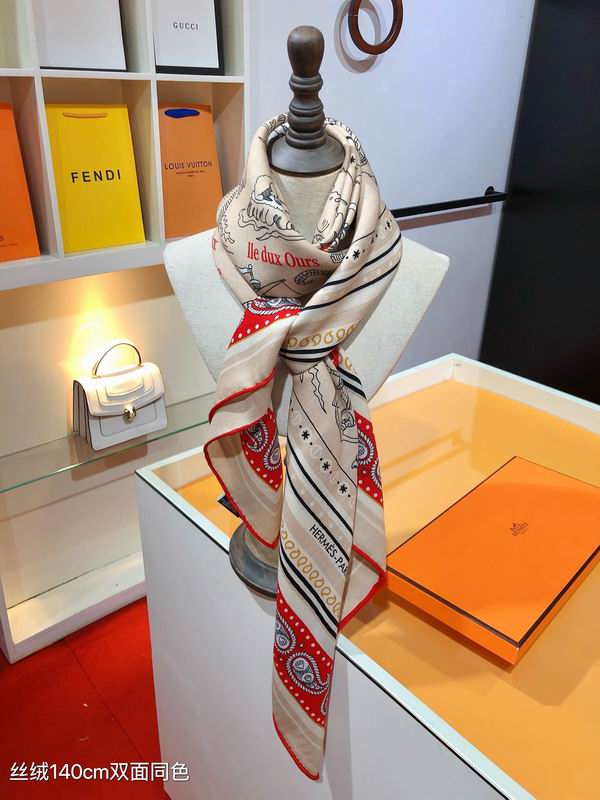 Hermes Scarf 140X140cm 70%羊绒30%真丝 E21 (1)