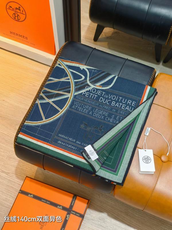 Hermes Scarf 140X140cm 70%羊绒30%真丝 E24 (15)