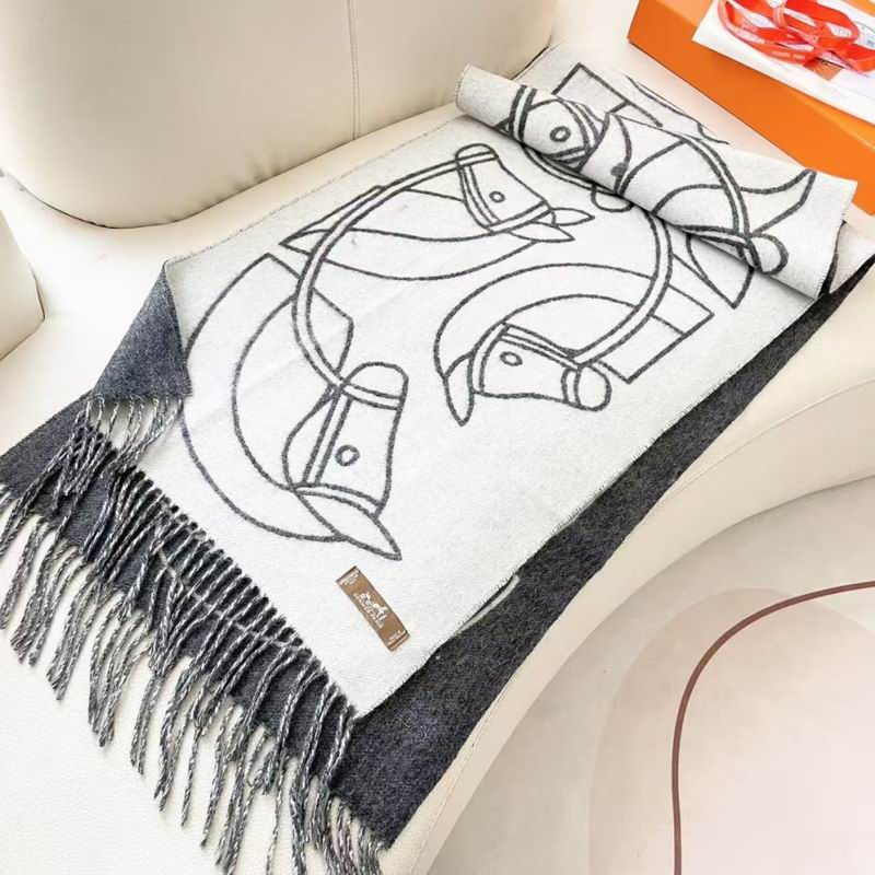 Hermes Scarf 46X200cm E16 (11)