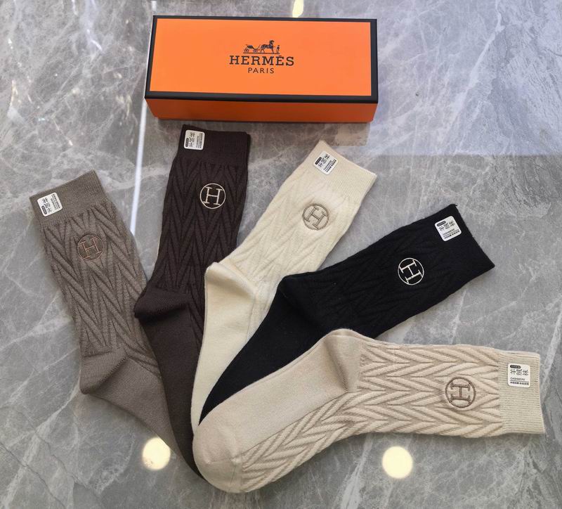 Hermes Socks (4)