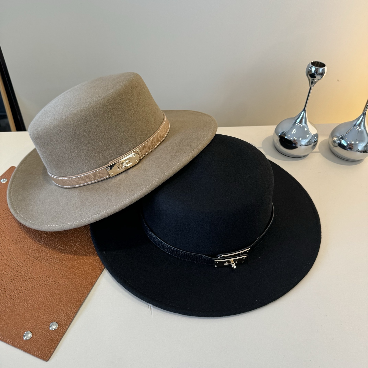 Hermes Top Hat (1)