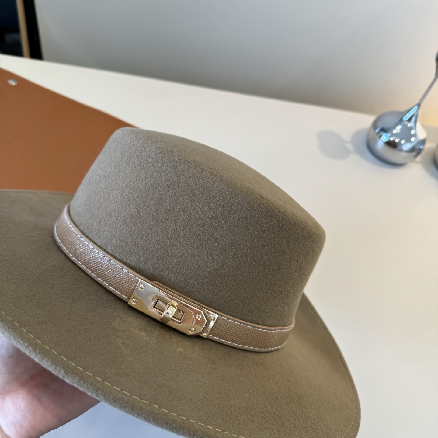 Hermes Top Hat (13)