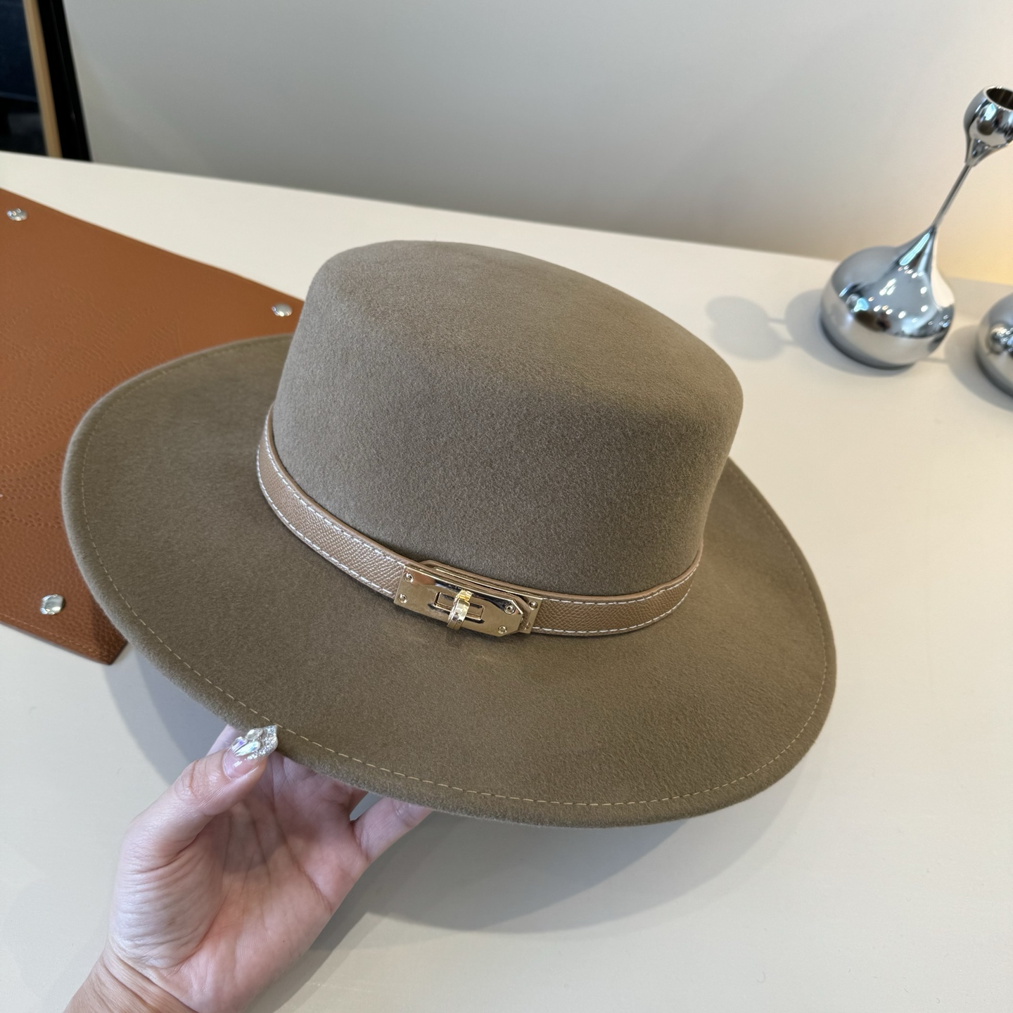 Hermes Top Hat (15)
