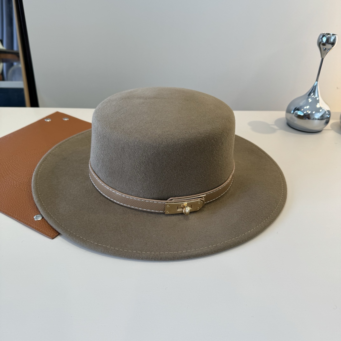 Hermes Top Hat (18)
