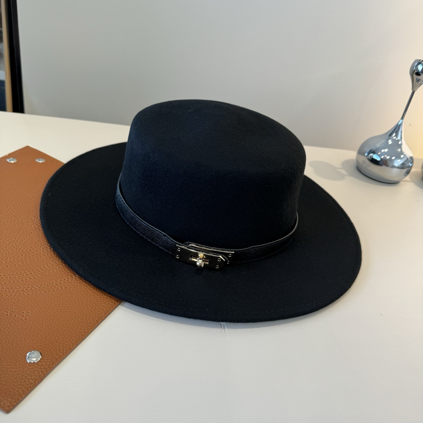Hermes Top Hat (5)
