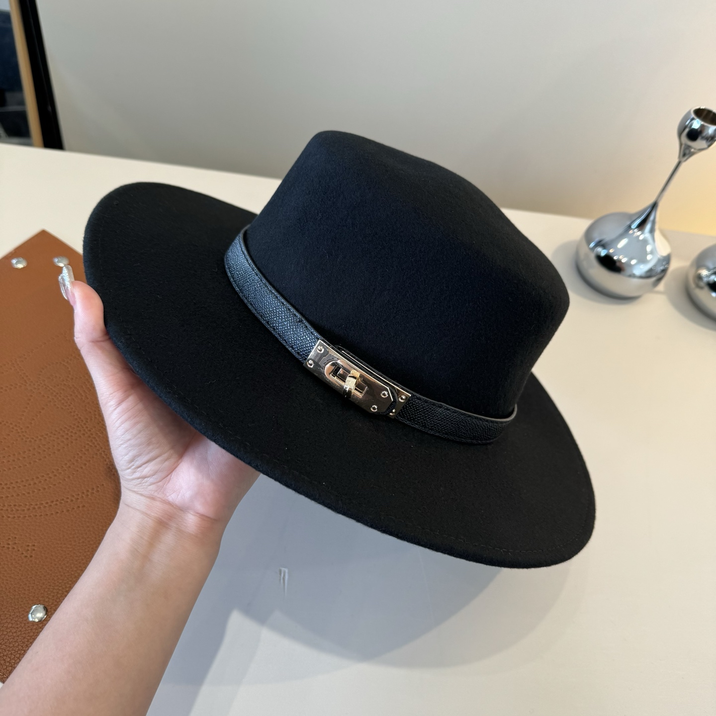 Hermes Top Hat (8)