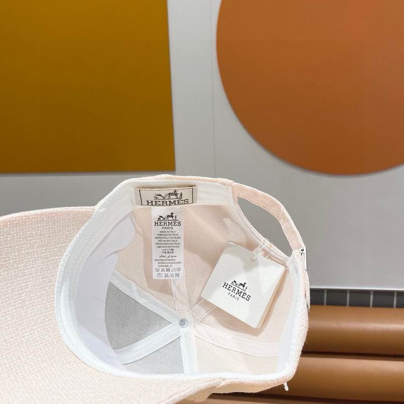 Hermes cap (231)