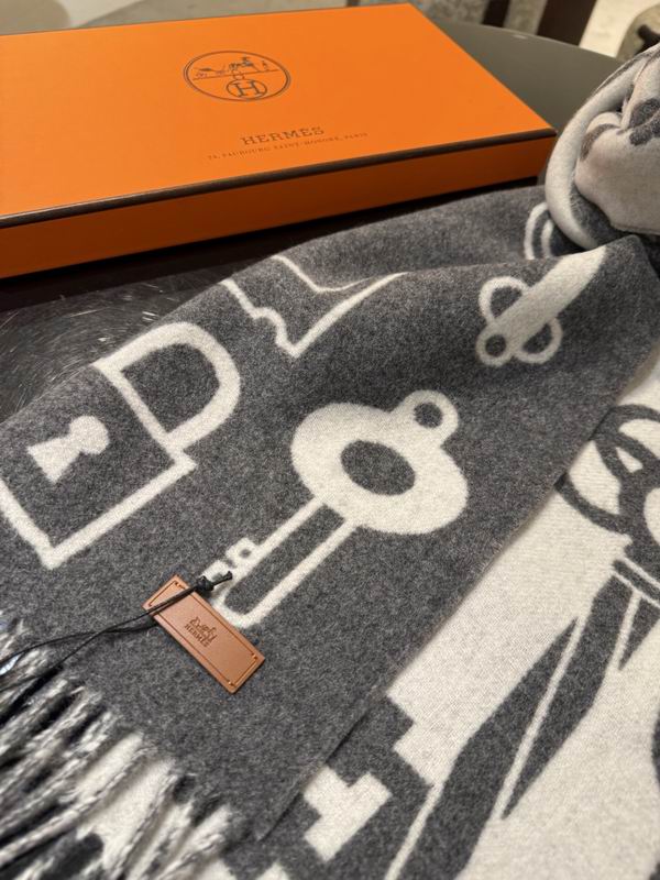 Hermes scarf 32X180cm E11 (22)