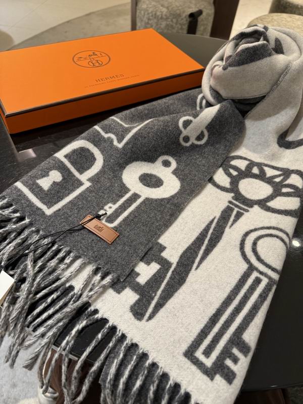 Hermes scarf 32X180cm E11 (23)