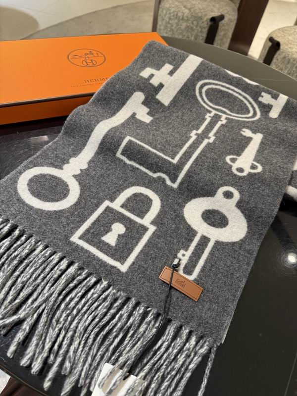 Hermes scarf 32X180cm E11 (25)