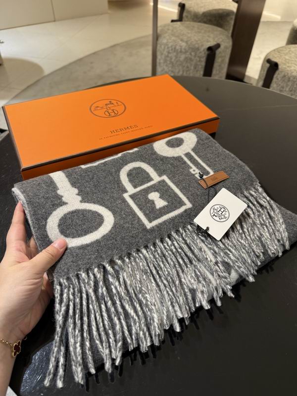 Hermes scarf 32X180cm E11 (27)