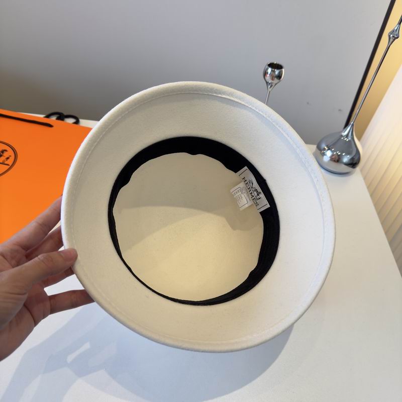 Hermes top hat (75)