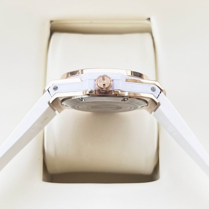 Hublot 33mm 03-Big Bang (3)