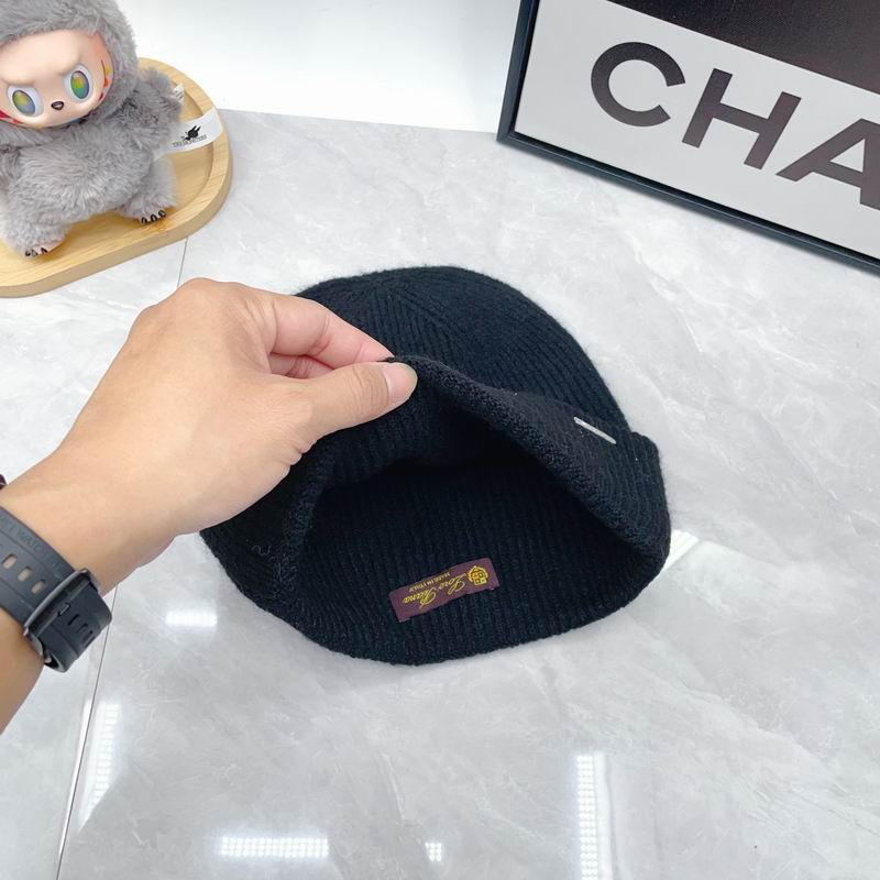 LP Scarf Hat Gloves dx (235)