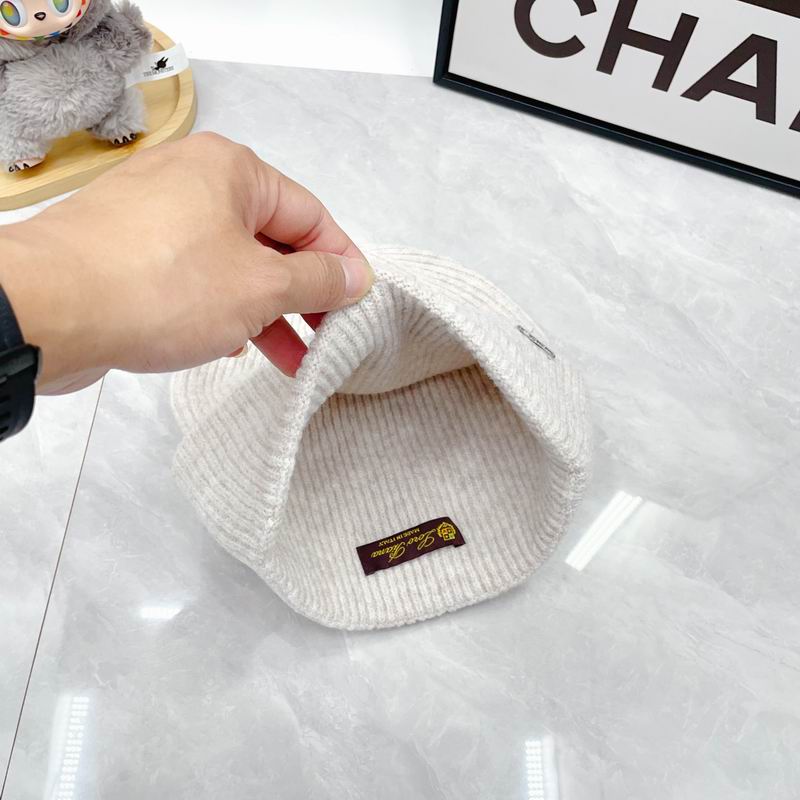 LP Scarf Hat Gloves dx (253)