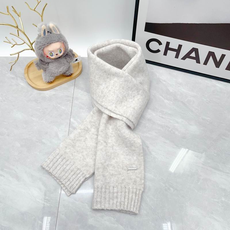 LP Scarf Hat Gloves dx (255)