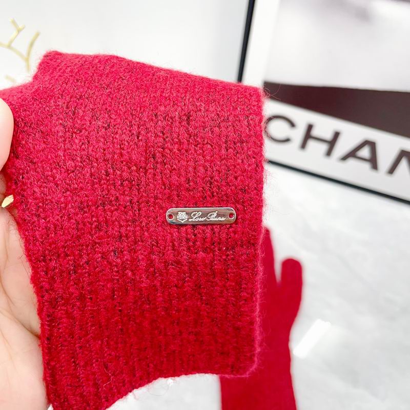 LP Scarf Hat Gloves dx (260)