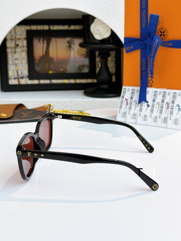 LV Z2154 63 15-146 a06