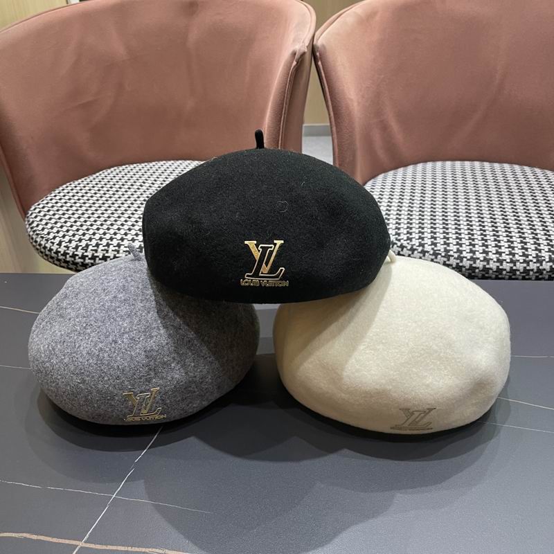 LV Beret (46)
