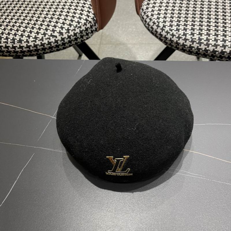 LV Beret (53)