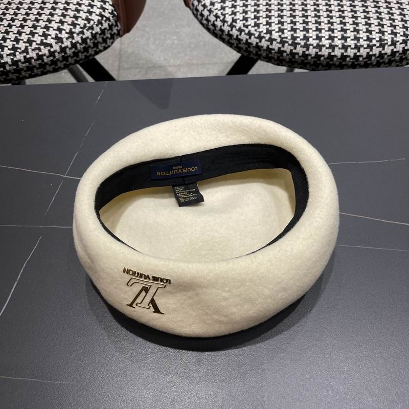 LV Beret (68)