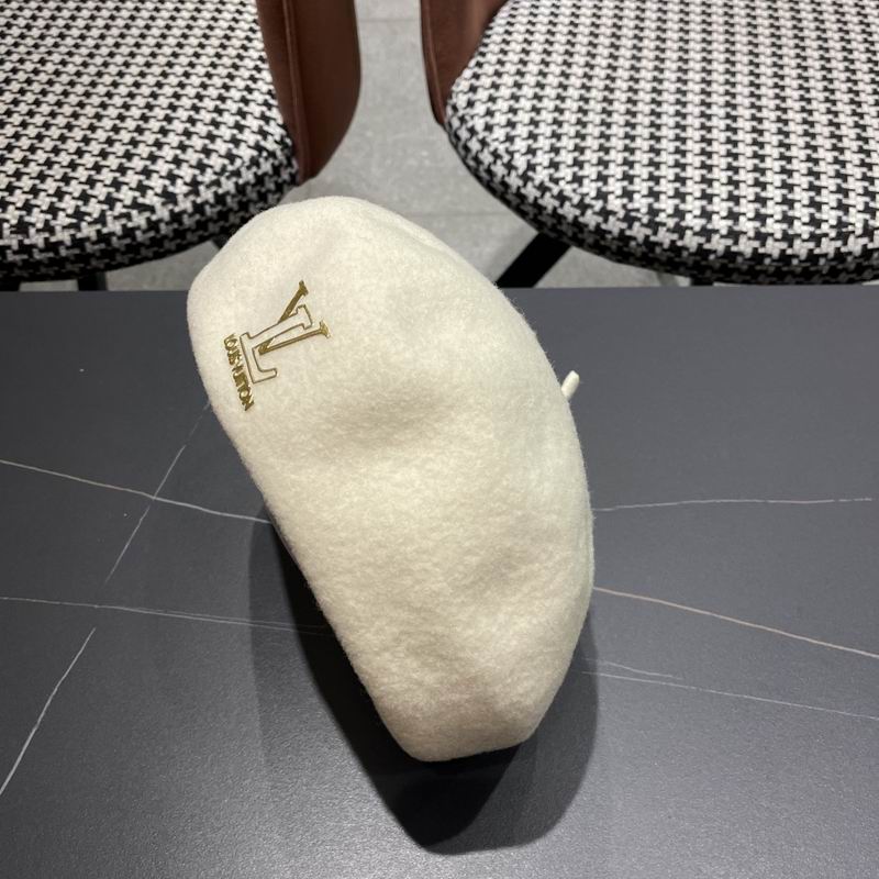 LV Beret (69)