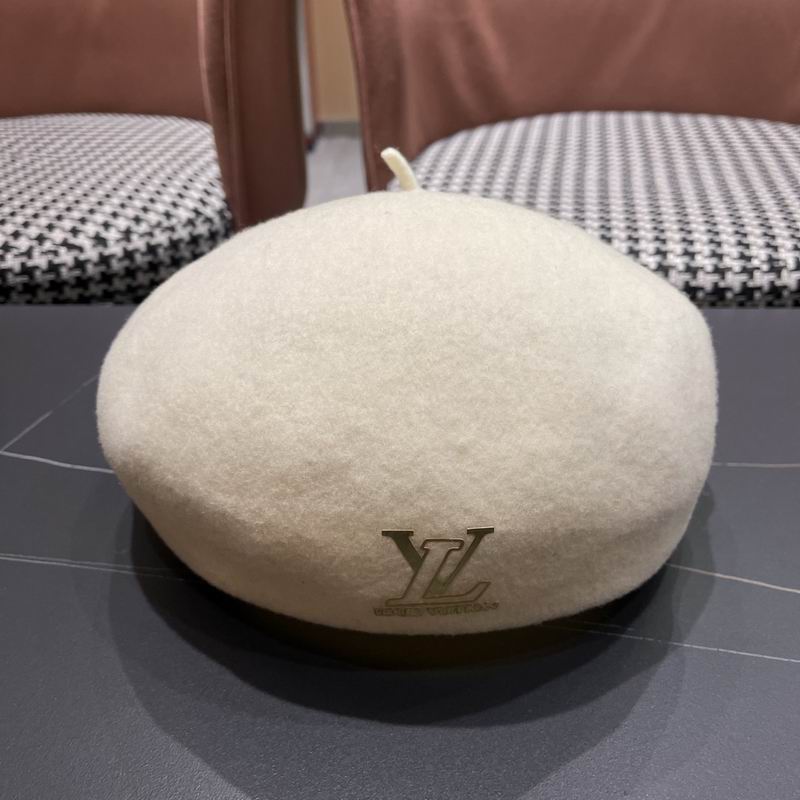 LV Beret (76)