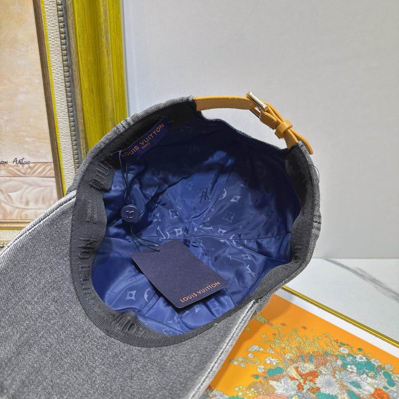 LV Cap (524)