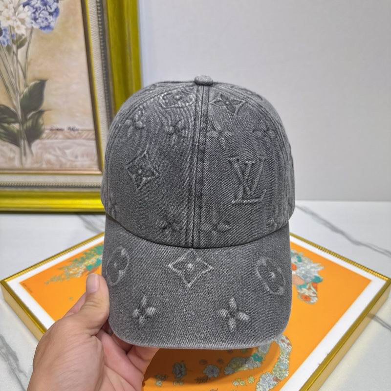 LV Cap (528)
