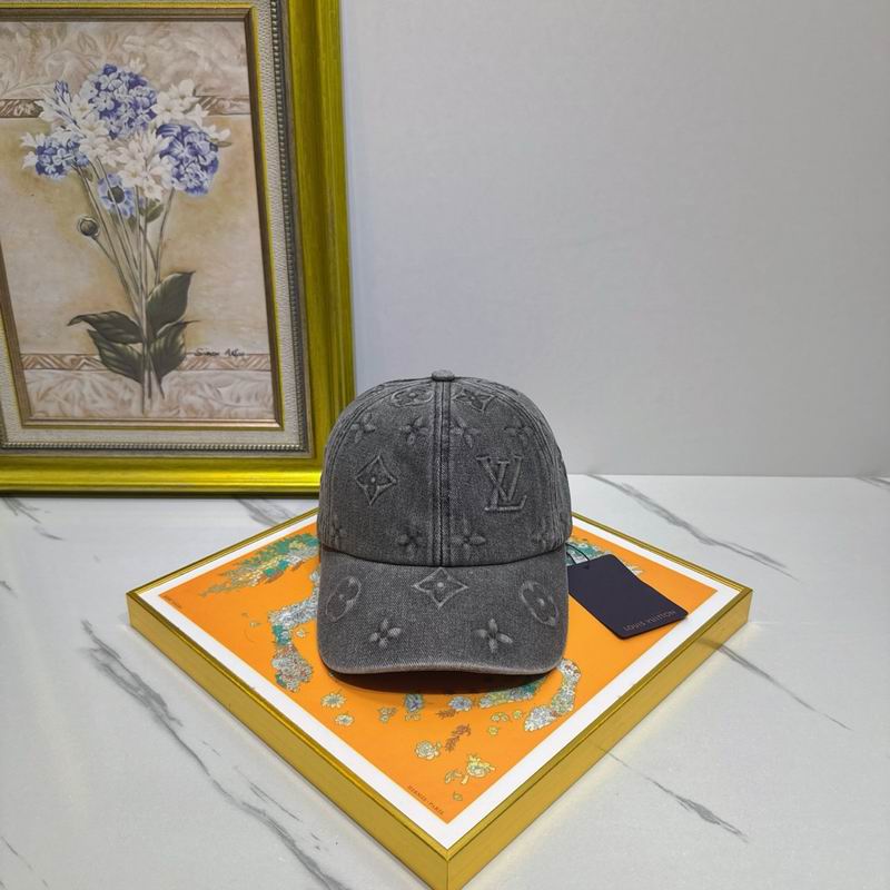 LV Cap (532)