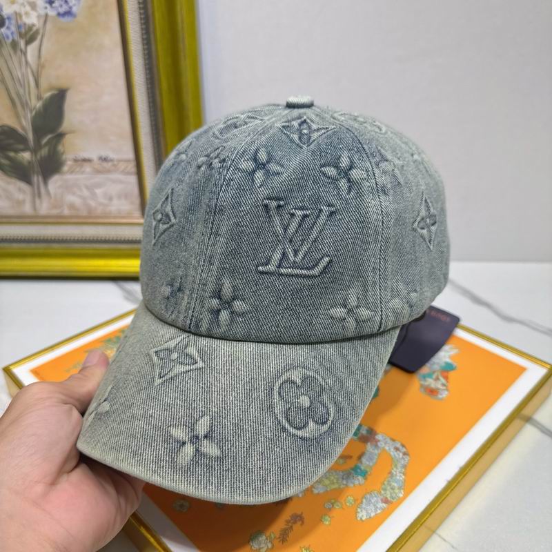 LV Cap (536)