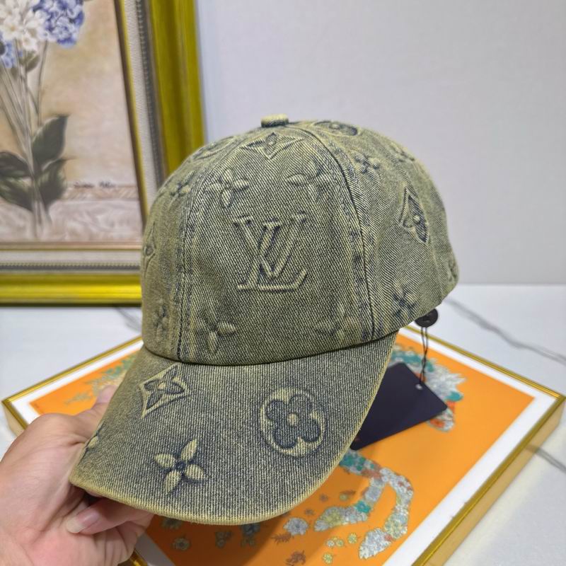 LV Cap (545)