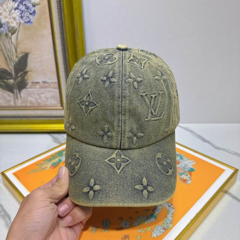 LV Cap (546)