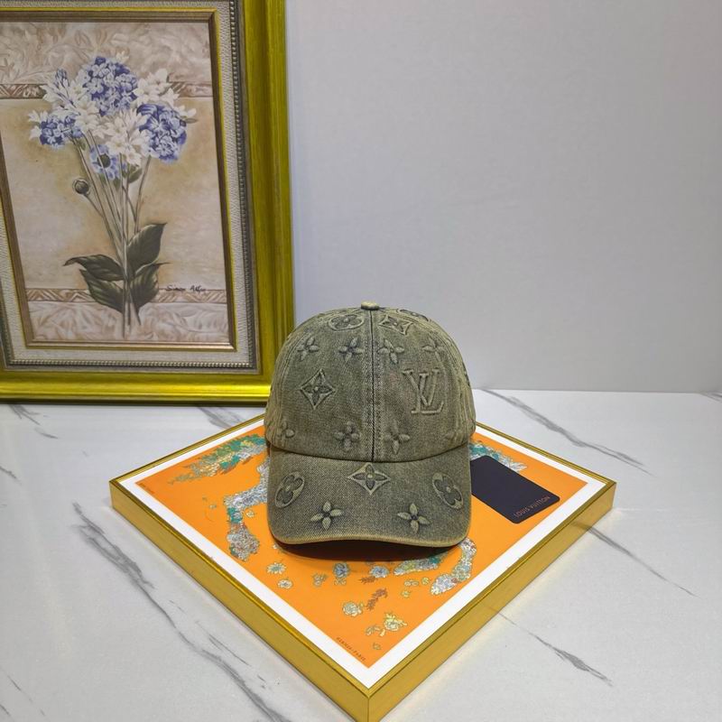LV Cap (550)