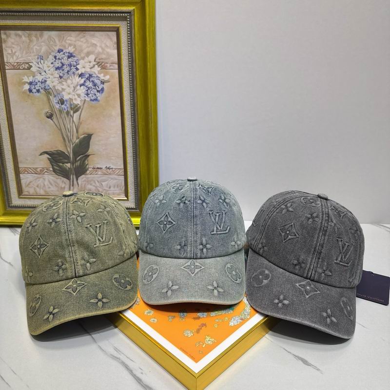 LV Cap (552)
