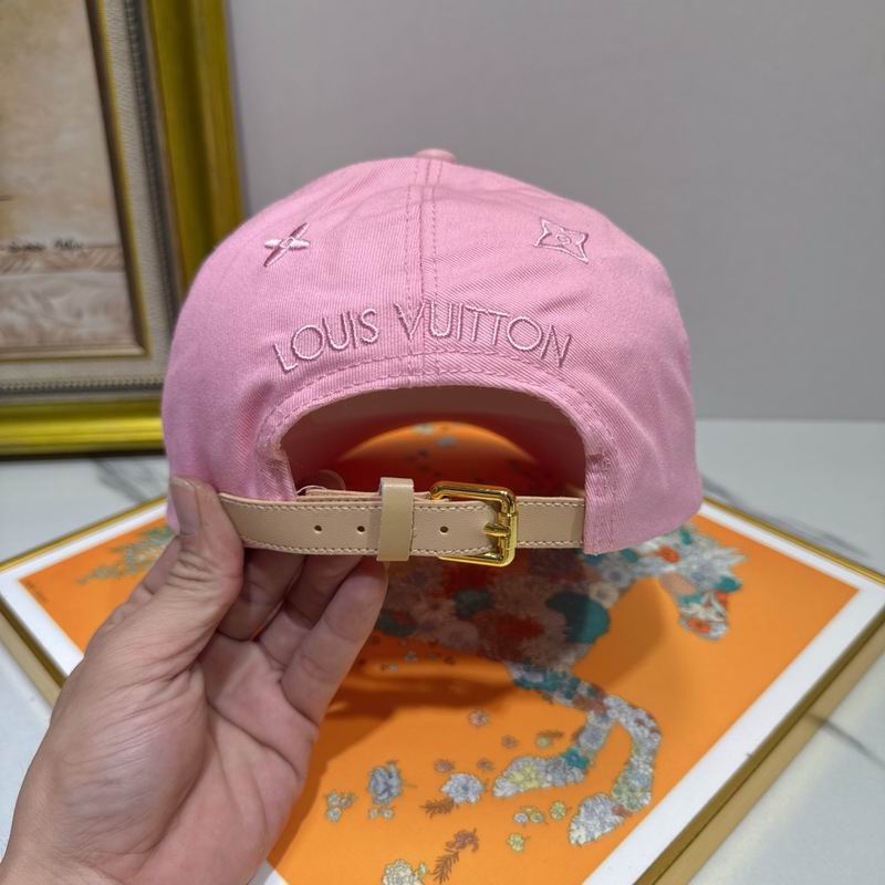 LV Cap (562)