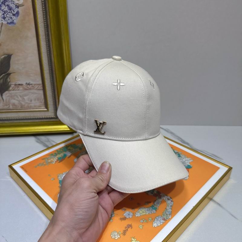 LV Cap (572)