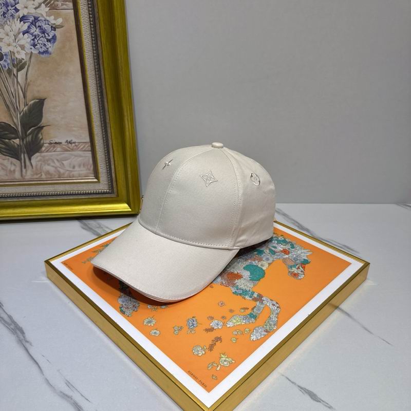 LV Cap (577)