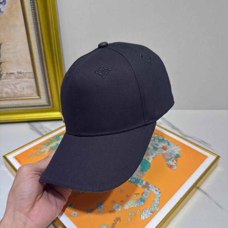 LV Cap (582)