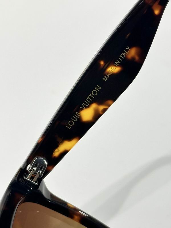 LV Glasses smr  (616)