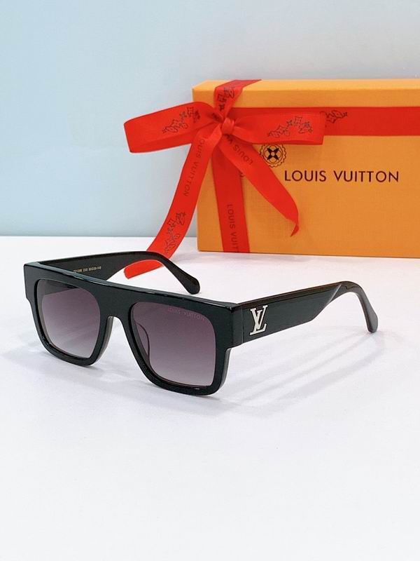 LV Glasses smr  (708)