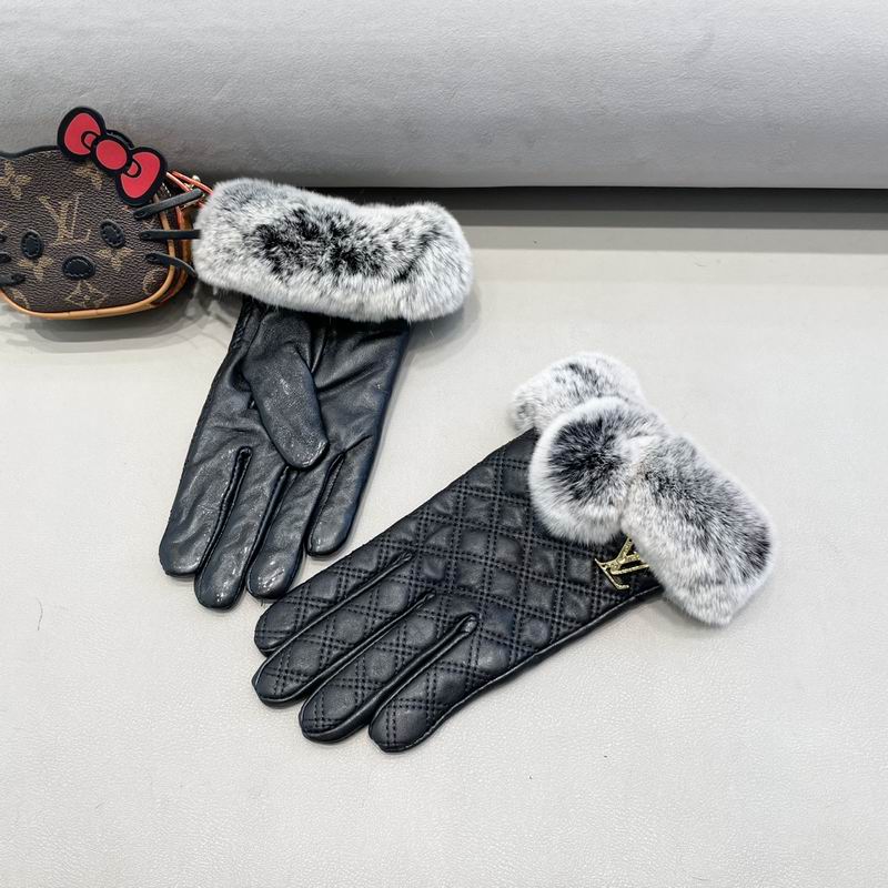 LV Gloves 101 (6)