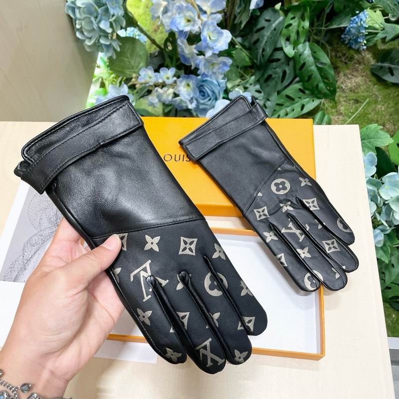 LV Gloves 27 (7)