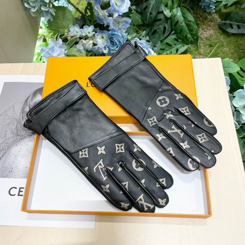 LV Gloves 27 (9)